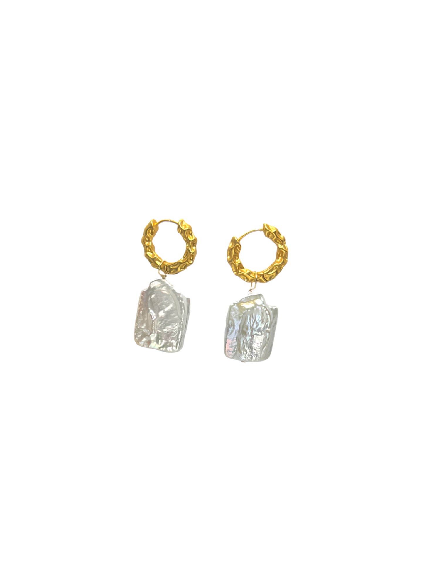 WIND PEARL EARRINGS