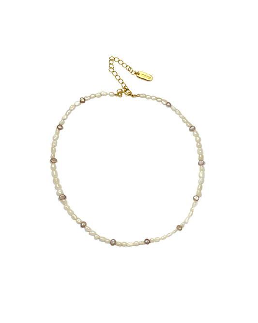 CAROUSEL II PEARL NECKLACE