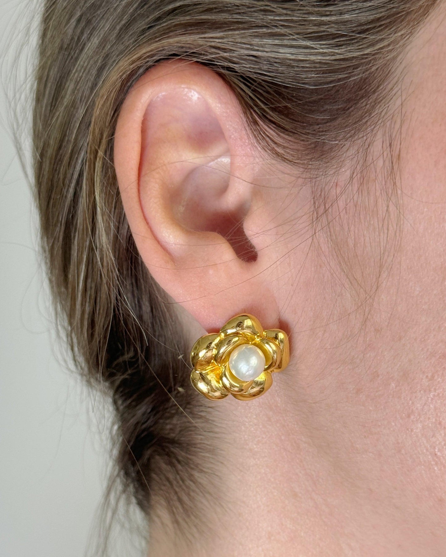 PENDIENTES PERLAS FLORAL