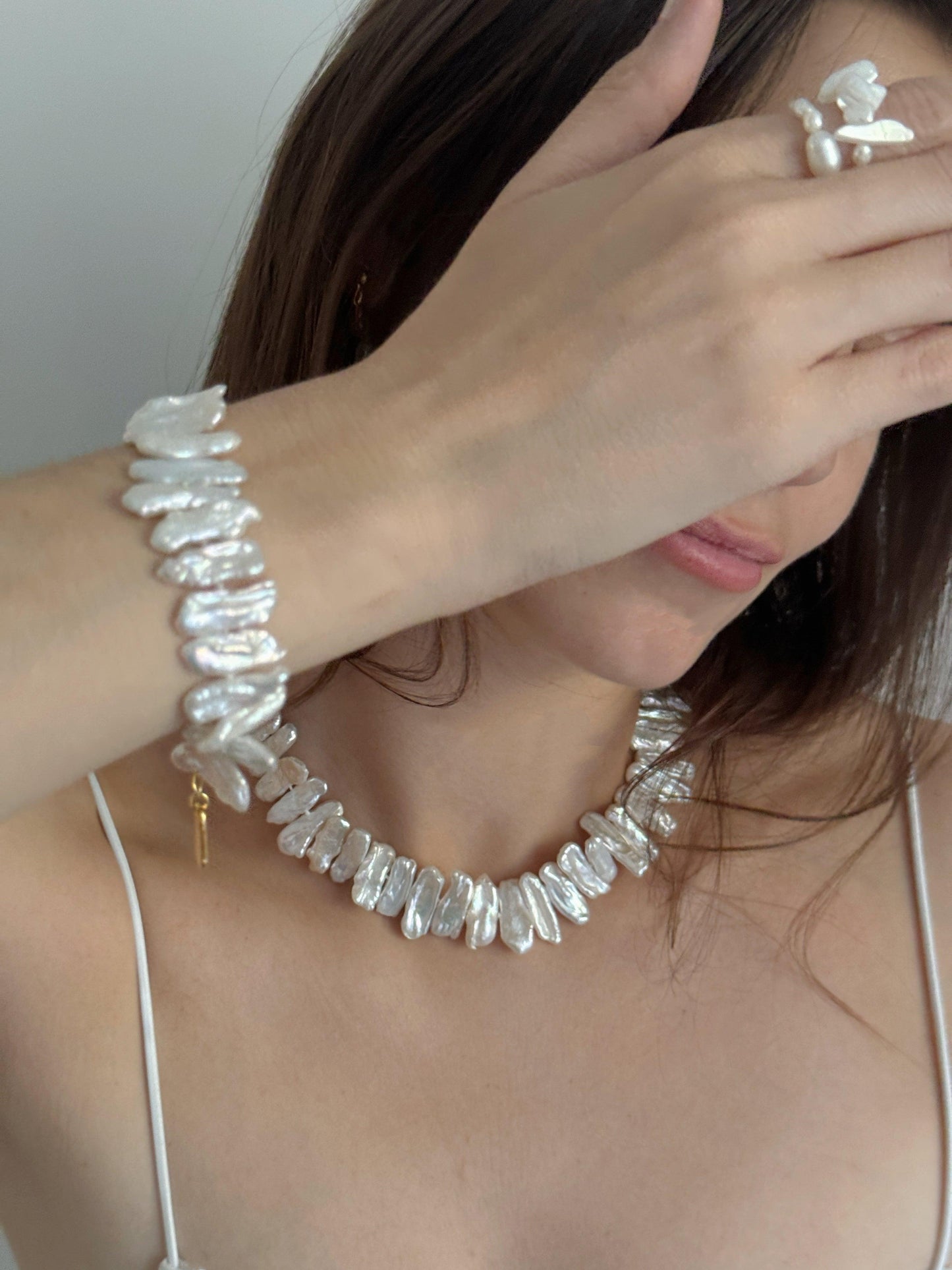 WHISPER SHELL PEARL RING